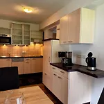 Kofler Apartman *